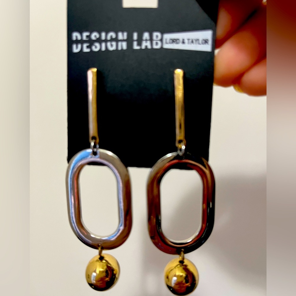 New Design Lab Earings in Gokd and silver
